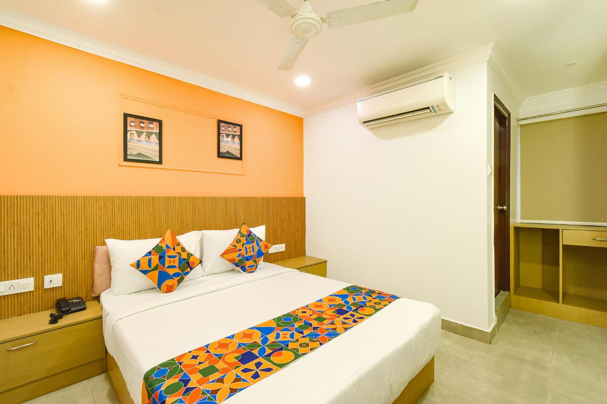 Fabhotel The Cinco Primera - Nr Kbr Park, Banjara Hills Hyderabad Exterior photo
