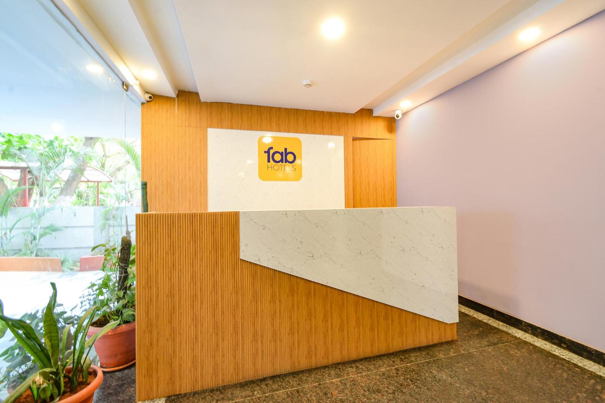 Fabhotel The Cinco Primera - Nr Kbr Park, Banjara Hills Hyderabad Exterior photo